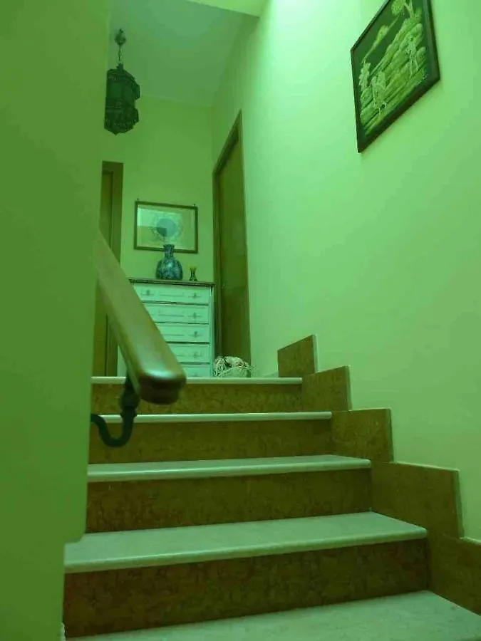 Mondello Lilla' Room Palermo Italy