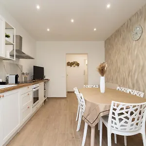 Appartement Ludo House - Charming Con Patio A Due Passi Dalla Cattedrale, Palerme