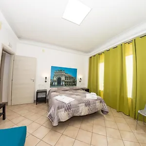 3* Alojamento de Acomodação e Pequeno-almoço Into